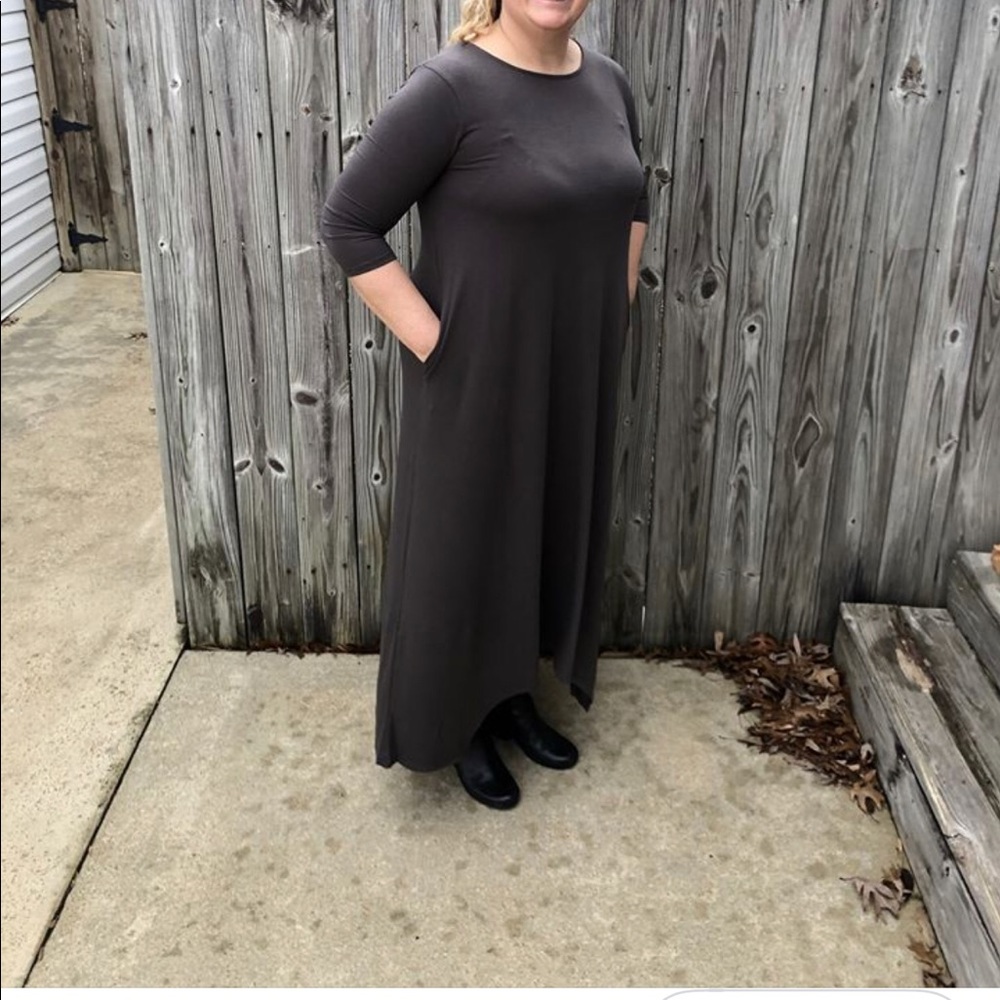 Maxi Grey dress